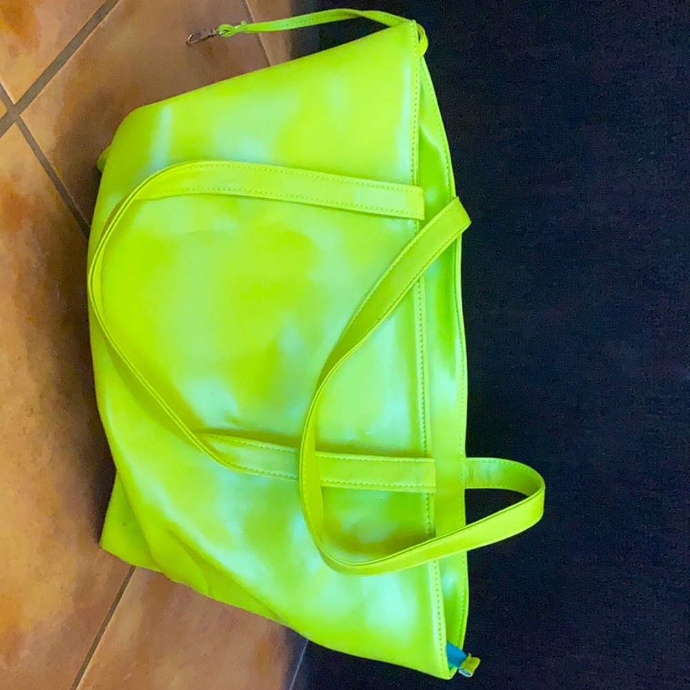 Cute neon purse⚡️